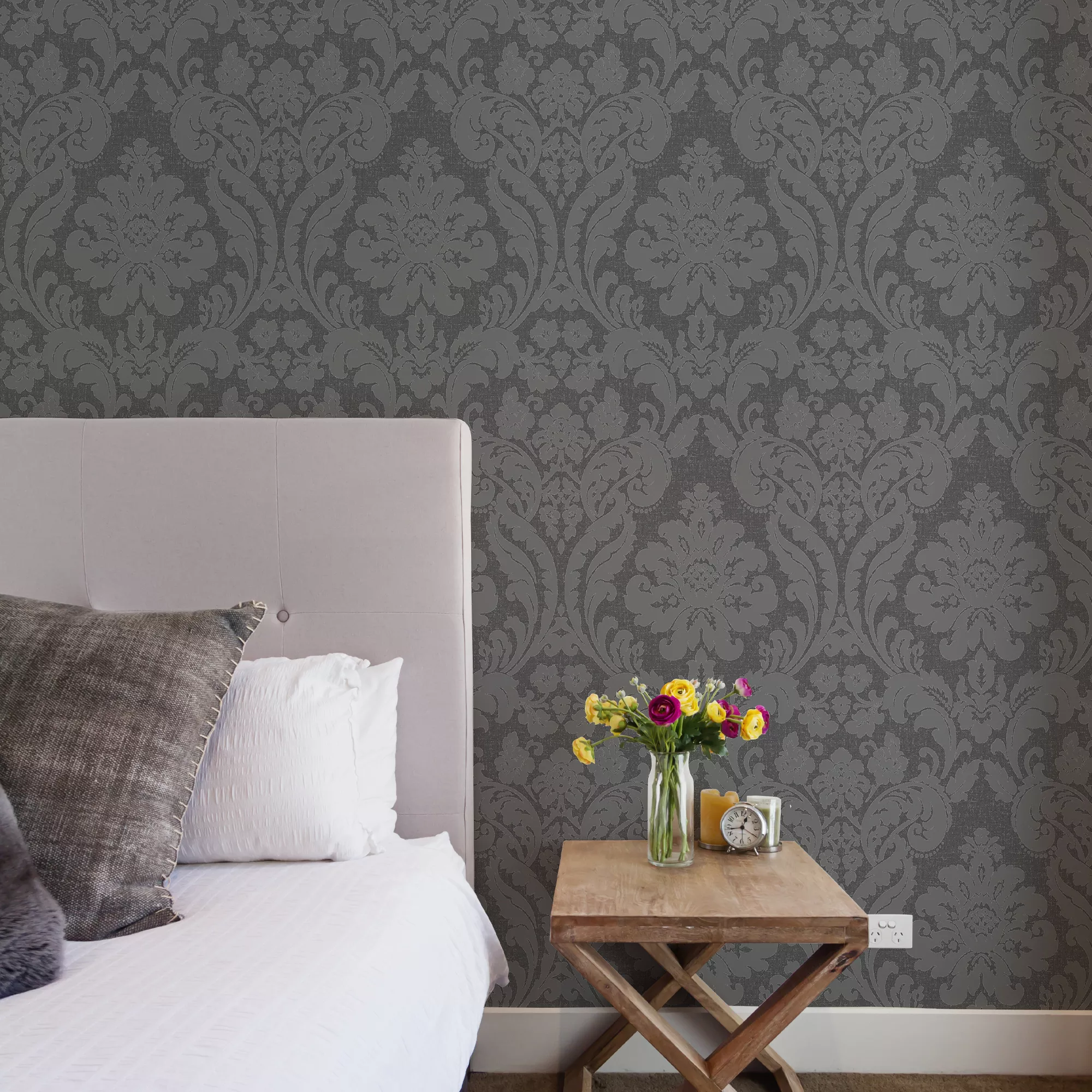 GoodHome Chalfont Charcoal Damask Glitter effect Textured Wallpaper GoodHome Chalfont Charcoal Damask Glitter Effect Textured Wallpaper -trade point store goodhome chalfont charcoal damask glitter effect textured wallpaper5059340410708 21i